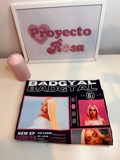 BAD GYAL | escoge entre camiseta ó sudadera