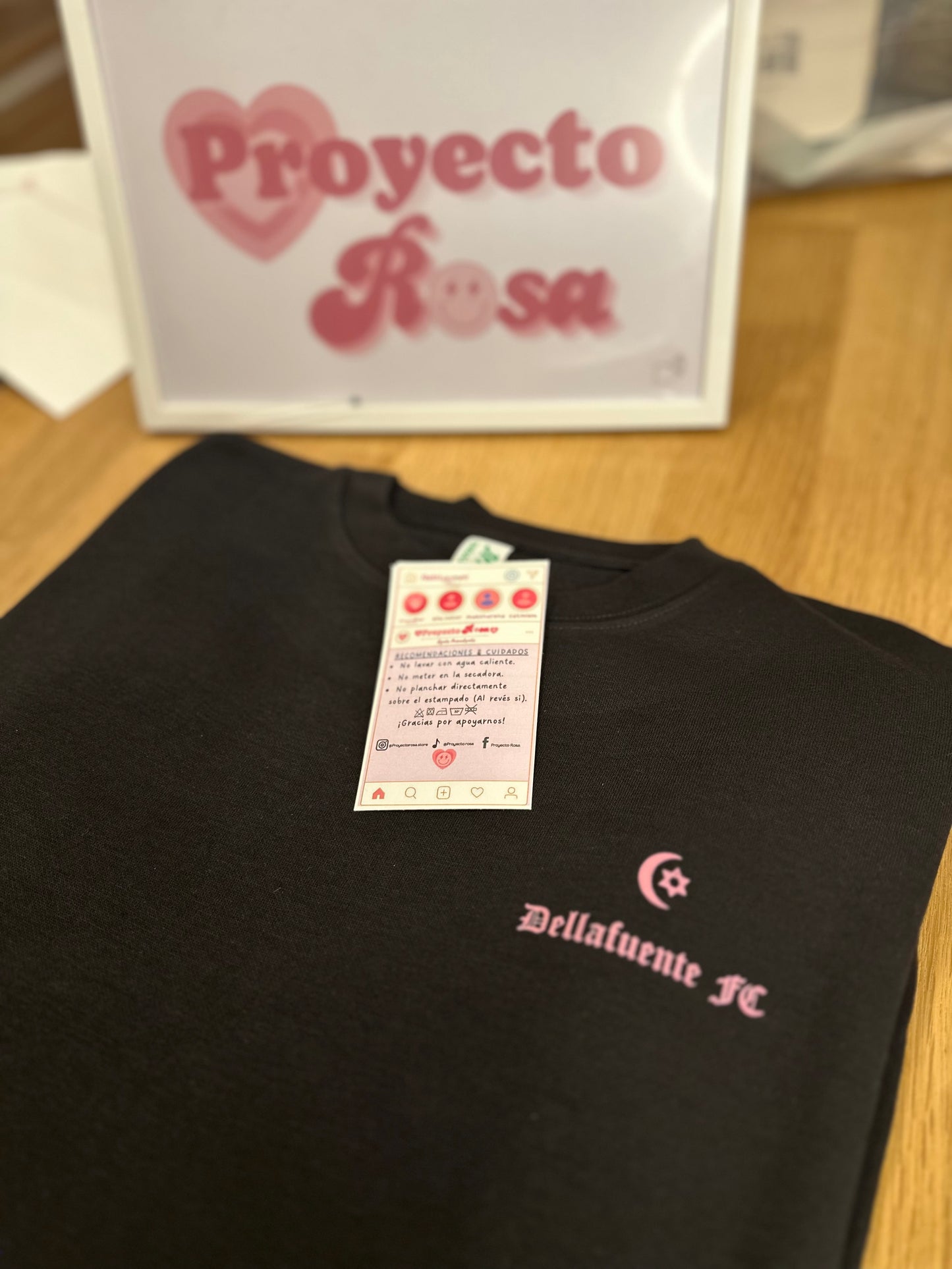 DELLAFUENTE 2025 | escoge entre camiseta ó sudadera