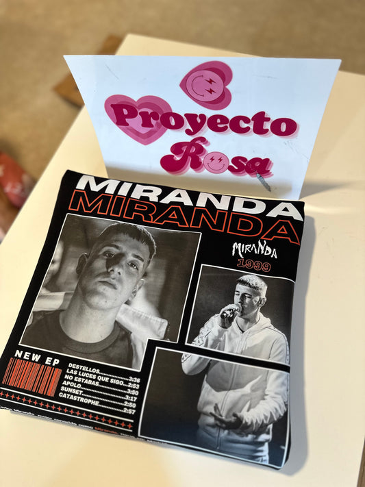 MIRANDA | escoge entre camiseta ó sudadera.