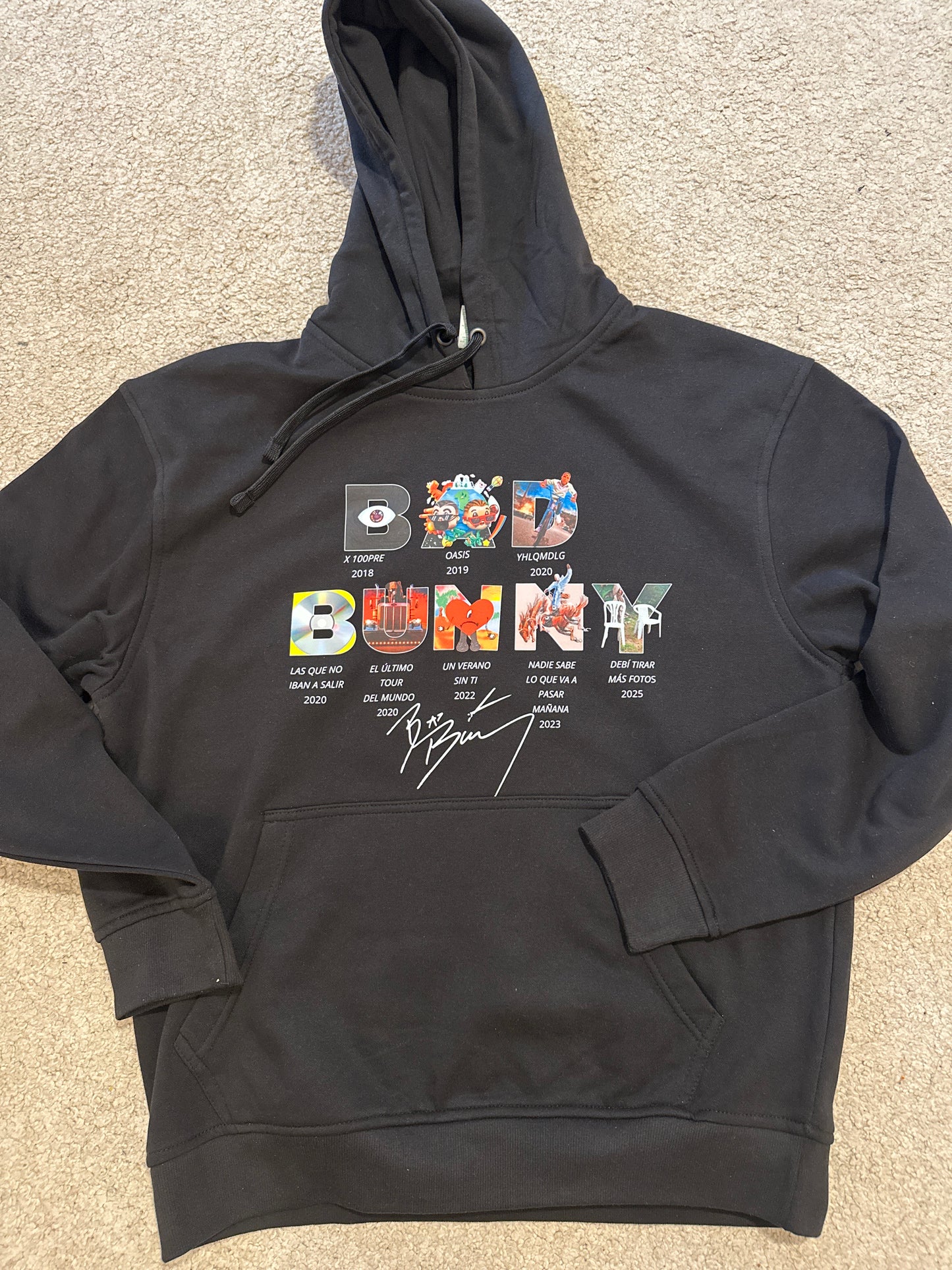 BAD BUNNY PORTADAS ÁLBUMES | escoge entre camiseta ó sudadera